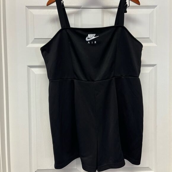Nike Pants - Nike Air Black Strappy Tennis Romper sz 1X EUC